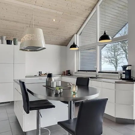 Дом отдыха Cozy In With House Sea View Фредериксхавн